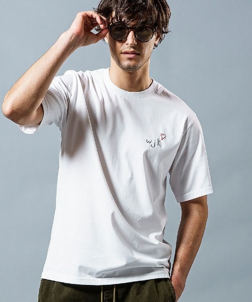 wjk(ダヴルジェイケイ)の「mt7485-heart warming T Tシャツ(Tシャツ/カットソー・メンズ・ブラック/カーキ/ホワイト/トップグレー・XL/M/L/S)」の7枚目の写真