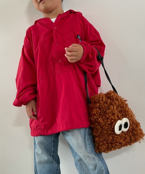 EARTH MADE（アースメイド）の「FUR 巾着スモール BAG（トートバッグ・キッズ・ブラック/ブラウン/レッド/ライトピンク/イエロー・FREE）」の3枚目の写真