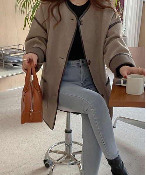 ABITOKYO(アビトーキョー)の「【ABITOKYO ORIGINAL】パイピングノーカラーコート(ノーカラーコート・レディース・ベージュ/ブラウン/グレー・FREE)」の16枚目の写真
