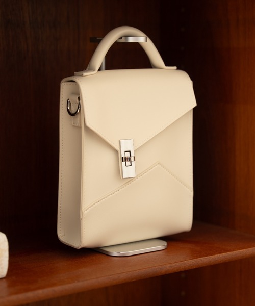 soerte（ソエルテ）の「2way square shoulder bag/2wayスクエアショルダーバッグ（ショルダーバッグ・メンズ・グリーン/ブラウン/ホワイト/ブラック・FREE）」の11枚目の写真