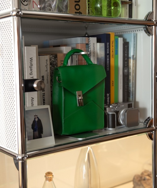 soerte（ソエルテ）の「2way square shoulder bag/2wayスクエアショルダーバッグ（ショルダーバッグ・メンズ・グリーン/ブラウン/ホワイト/ブラック・FREE）」の9枚目の写真