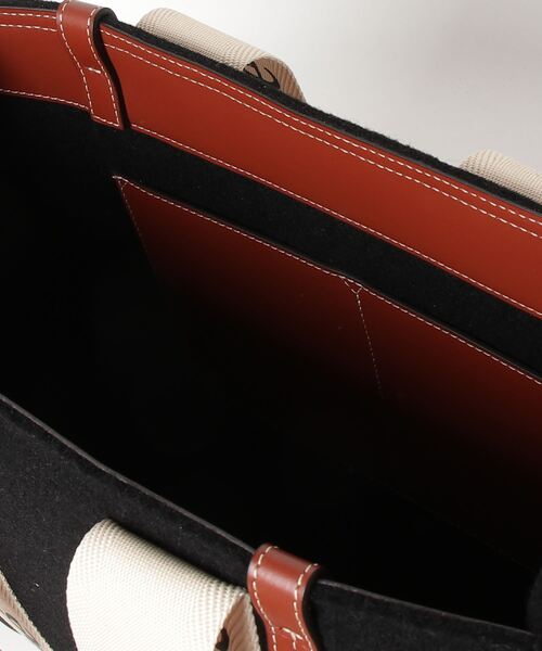 Chloe（クロエ）の「WOODY / ミディアムトートバッグ MEDIUM TOTE BAG（トートバッグ・レディース・ブラック・FREE）」の4枚目の写真