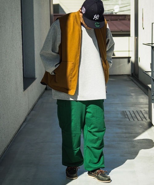 BEAVER(ビーバー)の「FAZZURA/ファズラ CARGO PANTS カーゴパンツ(スウェットパンツ・メンズ・ダークグリーン/キャメル・1/2)」の7枚目の写真