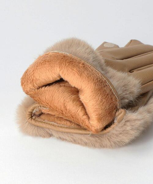 LE VERNIS（ル・ベルニ）の「＜Le Vernis(ル ベルニ)＞フェイクレザー＆ファー グローブ（手袋・レディース・ベージュ/ダークグレー・FREE）」の6枚目の写真