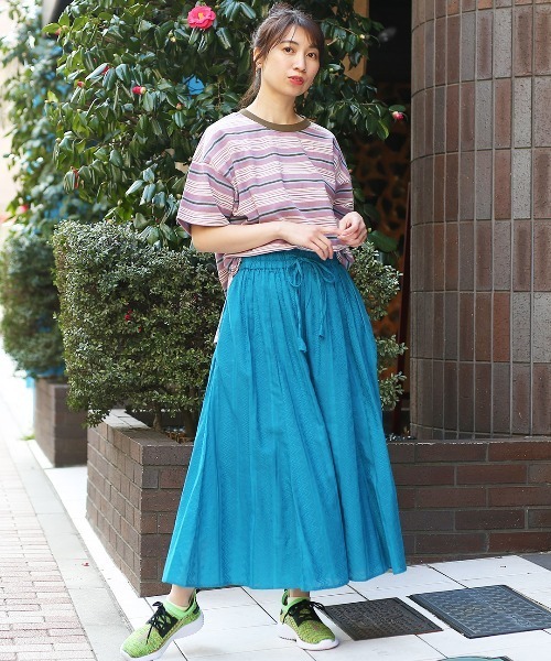 チチカカ(チチカカ)の「ボーダークルーTシャツ(Tシャツ/カットソー・レディース・アイボリー/パープル/チャコールグレー・FREE)」の7枚目の写真