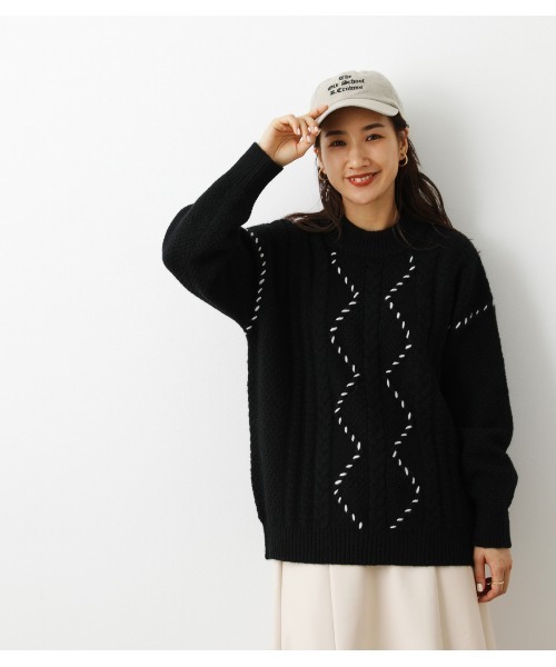 RODEO CROWNS WIDE BOWL(ロデオクラウンズワイドボウル)の「【WEB限定アイテム】ハンドステッチケーブルニットWL(ニット/セーター・レディース・ブラック/ブラウン/アイボリー・FREE)」の1枚目の写真