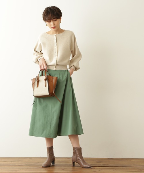 N.（N. Natural Beauty Basic）（エヌエヌナチュラルビューティーベーシック）の「◆アンゴラ混パールボタンニット（ニット/セーター・レディース・ネイビー/レッド/オフホワイト・MEDIUM）」の4枚目の写真