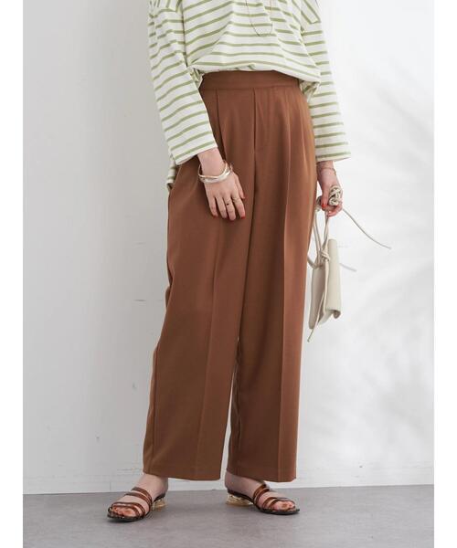 earth music&ecology（アースミュージックアンドエコロジー）の「タックストレートパンツ＊（その他パンツ・レディース・ブラウン/チェック/ホワイト系その他2・S/M）」の4枚目の写真