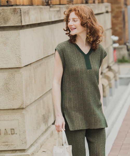 BONLECILL（ボンルシール）の「【セットアップ対応】2wayマルチストライプ ランダムリブニットベスト（ベスト・レディース・オレンジ/モスグリーン/ベージュ/ブルー・FREE）」の6枚目の写真