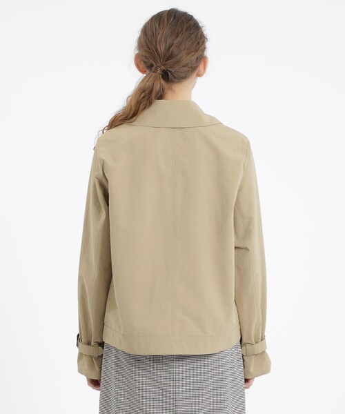 MACKINTOSH PHILOSOPHY（ﾏｯｷﾝﾄｯｼｭ ﾌｨﾛｿﾌｨｰ）の「ポリエステルタフタショートピーコート（ピーコート・レディース・ベージュ/ダークネイビー・38/36/34）」の9枚目の写真