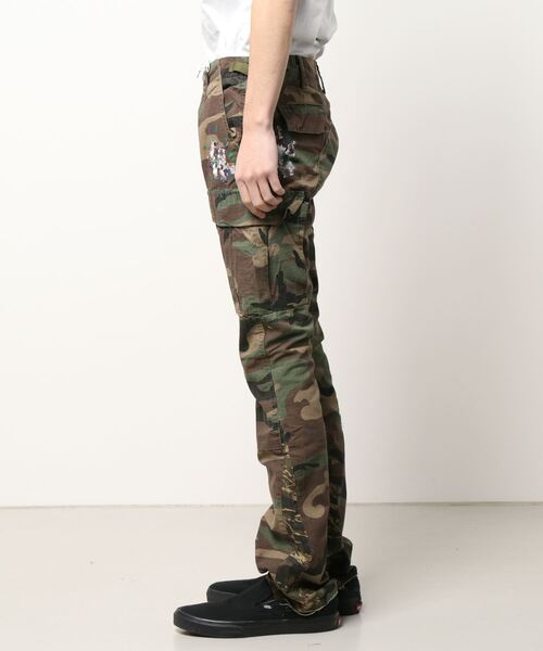 mnml(ミニマル)の「【mnml】CONTRAST BOOTCUT CARGO(カーゴパンツ・メンズ・グリーン系カモフラージュ・32/30/28/29)」の8枚目の写真