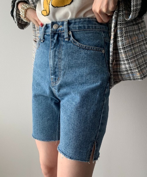 Mayree(メイリー)の「Mayree/ハイウエストスリムデニムハーフパンツ 2022SS(デニムパンツ・レディース・ブルー・SMALL/MEDIUM)」の4枚目の写真