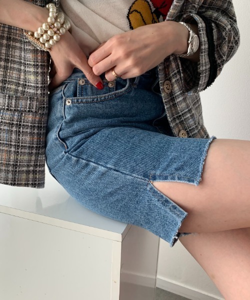 Mayree(メイリー)の「Mayree/ハイウエストスリムデニムハーフパンツ 2022SS(デニムパンツ・レディース・ブルー・SMALL/MEDIUM)」の5枚目の写真