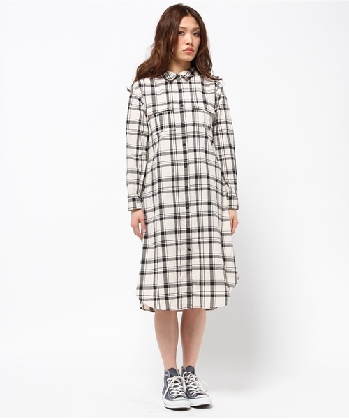 Ray BEAMS（レイビームス）の「Ray BEAMS / チェック ロングシャツ ワンピース（シャツワンピース・レディース・オフホワイト/サックスブルー・ONE SIZE）」の8枚目の写真