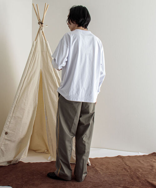 Franklin Climbing（フランクリンクライミング）の「【Franklin Climbing/フランクリンクライミング】エッセンシャルロゴ 袖プリントロンT（Tシャツ/カットソー・メンズ・ホワイト/ブラック/グレー/カーキ・MEDIUM/LARGE）」の10枚目の写真