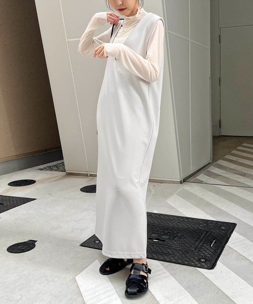 CAPRICIEUX LE'MAGE(カプリシューレマージュ)の「VネックIラインジャンスカ(ワンピース・レディース・ブラック/ライトベージュ・FREE)」の6枚目の写真