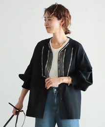 綿麻ツイル刺繍　Vネックブラウス