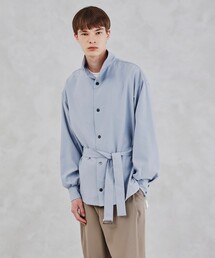 tk.TAKEO KIKUCHI | Reflaxベルテッドスタンドシャツ（ユニセックスアイテム）(シャツ/ブラウス)