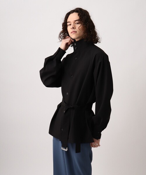 tk.TAKEO KIKUCHI（ティーケータケオキクチ）の「◆Reflaxベルテッドスタンドシャツ（ユニセックスアイテム）（シャツ/ブラウス・メンズ・ホワイト/ブラック/ライトブルー・66/88）」の18枚目の写真