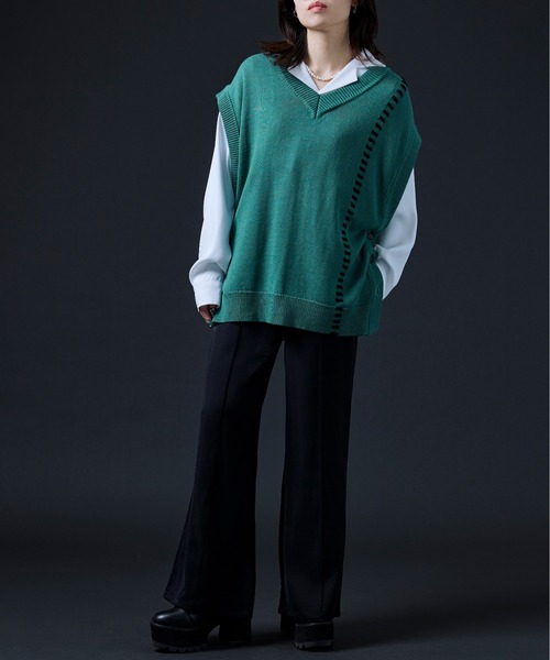 Ellno Loset(エルノロゼット)の「ハンドステッチニットベスト(ベスト・メンズ・ブラック/グリーン・MEDIUM/LARGE)」の18枚目の写真