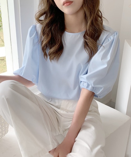 ABITOKYO(アビトーキョー)の「パフスリーブブラウズ(シャツ/ブラウス・レディース・ホワイト/チャコールグレー/ライトブルー/ネイビー・L/M)」の3枚目の写真