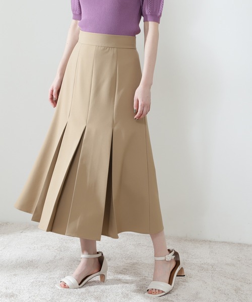 N.（N. Natural Beauty Basic）（エヌエヌナチュラルビューティーベーシック）の「タックフレアスカート（スカート・レディース・ライトグリーン/イエロー/ベージュ・MEDIUM）」の6枚目の写真