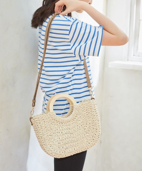 Honeys（ハニーズ）の「雑材ラウンドＢａｇ（ショルダーバッグ・レディース・ブラウン/アイボリー/ベージュ・FREE）」の2枚目の写真