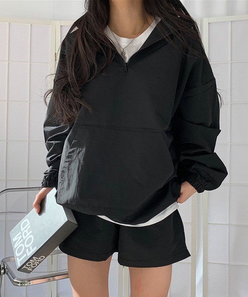 LAFFMO(ラフモ)の「2set ナイロンハーフジップジャケット&ショートパンツ セットアップ(セットアップ・レディース・ホワイト/ブラック/グレー・FREE)」の2枚目の写真