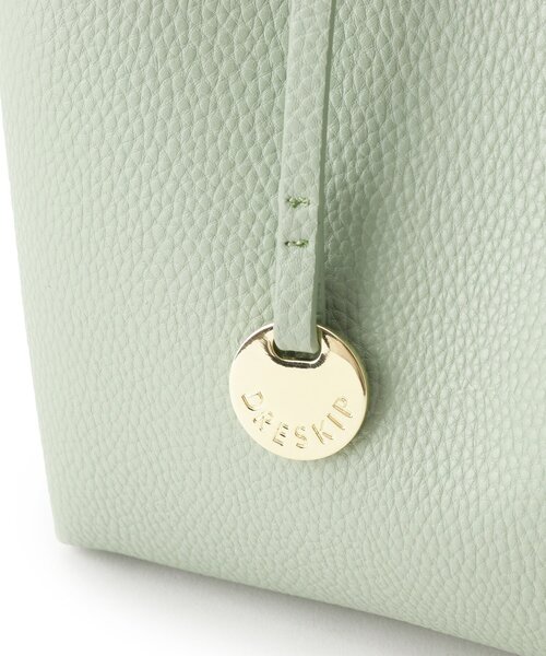 DRESKIP(ドレスキップ)の「◆【軽量】あおりポケット2WAYト-ト(ショルダーバッグ・レディース・グレー/ダークグリーン/アイボリー・00)」の10枚目の写真