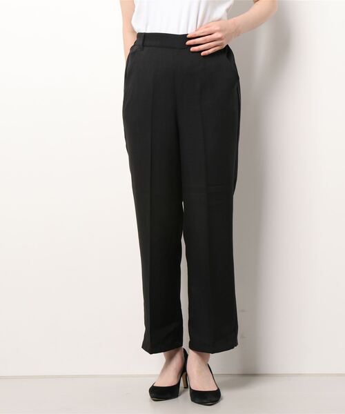 HONEYSUCKLE ROSE(ハニーサックルローズ)の「【HONEYSUCKLE ROSE】イージーストレートパンツ(スラックス・レディース・ベージュ/ブラック・L/M)」の1枚目の写真