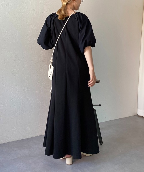 ⭐️専用⭐️【size2】マーガレットハウエル ポプリン 綿麻 異素材 ワンピース CAPRICIEUX LE'MAGE（カプリシューレマージュ）の「異素材パフ