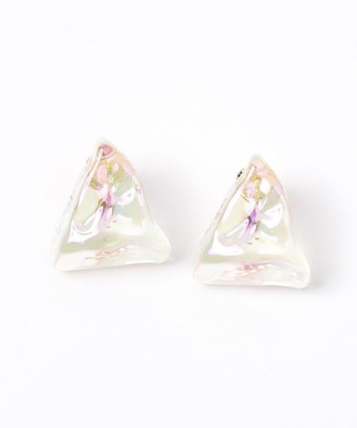 LEPSIM(レプシィム)の「トライアングルイヤークリップ 282872(イヤリング・レディース・ベージュ/オフホワイト/ホワイト系その他・ONE SIZE)」の2枚目の写真