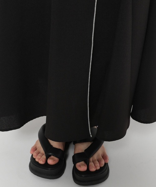 PAGEBOY(ページボーイ)の「スリットメローマーメイドスカート(スカート・レディース・ブラック/ベージュ/カーキ・FREE)」の21枚目の写真