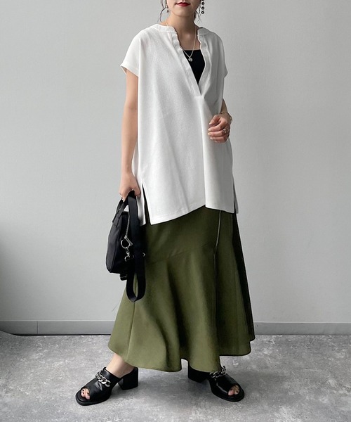 PAGEBOY(ページボーイ)の「スリットメローマーメイドスカート(スカート・レディース・ブラック/ベージュ/カーキ・FREE)」の14枚目の写真