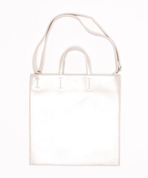 ehka sopo（エヘカソポ）の「ペタンコトートショルダーバッグ（ショルダーバッグ・レディース・シルバー/ゴールド/ブラック・ﾌﾘ-）」の13枚目の写真