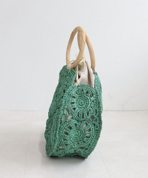 CACHELLIE(カシェリエ)の「【cachellie/カシェリエ】ラフィアサークルモチーフ トートバッグ(かごバッグ・レディース・キナリ/グリーン・FREE)」の13枚目の写真