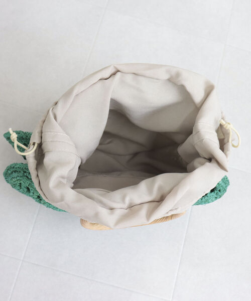 CACHELLIE(カシェリエ)の「【cachellie/カシェリエ】ラフィアサークルモチーフ トートバッグ(かごバッグ・レディース・キナリ/グリーン・FREE)」の8枚目の写真