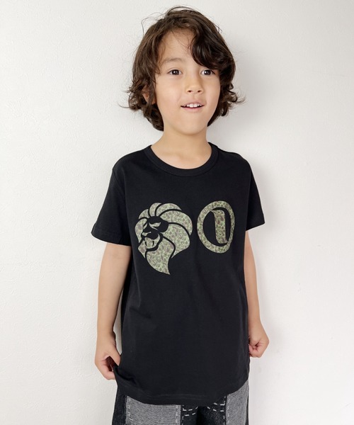 NESTA(ネスタ)の「迷彩柄スターポイントグラフィックT(Tシャツ/カットソー・キッズ・ブラック/レッド・150/130/140/120)」の4枚目の写真