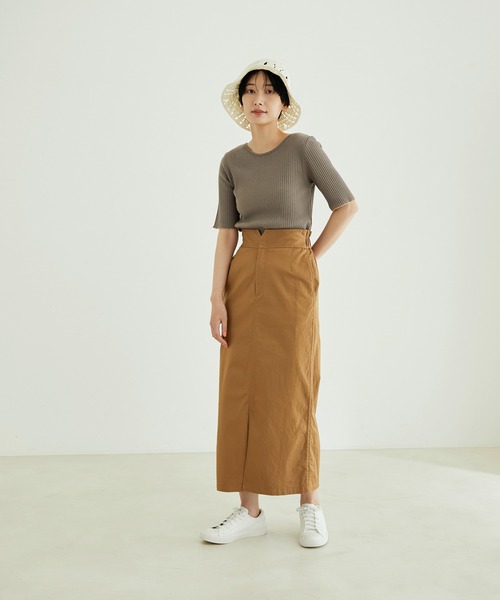 SALON adam et rope'（サロン アダム エ ロペ）の「【洗える】ストレッチフロントスリットタイトスカート（スカート・レディース・ブラック/キャメル/カーキ・M/S）」の13枚目の写真