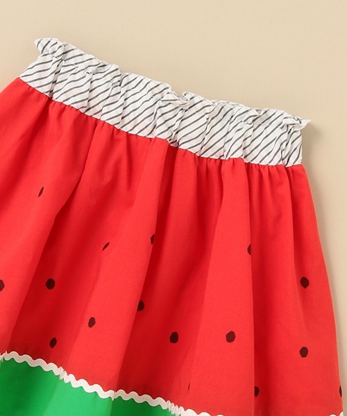 baby cheer（ベイビーチアー）の「スイカスカート（スカート・キッズ・レッド・80-90cm/110cm/100cm/120cm）」の2枚目の写真