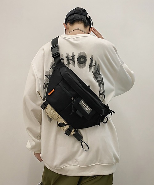 SETUP7（セットアップセブン）の「【SETUP7】ファンクショナルウエストショルダーバッグ KNF（ショルダーバッグ・メンズ・ホワイト/ブラック・FREE）」の3枚目の写真