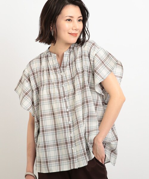 SHOO・LA・RUE（シューラルー）の「◆シャーリングチェック柄シャツブラウス（シャツ/ブラウス・レディース・ホワイト系その他2/グリーン系その他3/ベージュ系その他2・02/03）」の11枚目の写真
