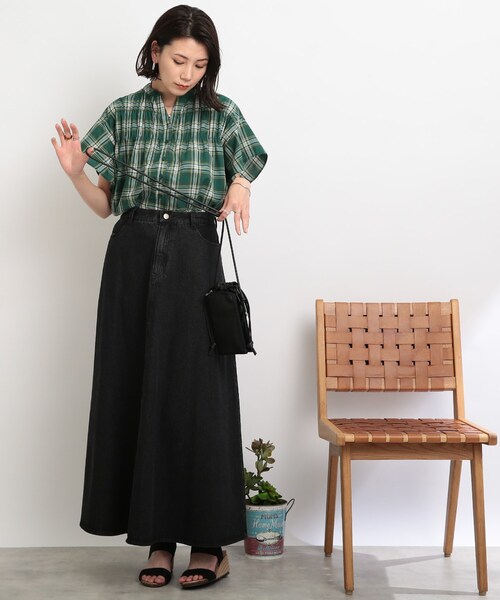 SHOO・LA・RUE（シューラルー）の「◆シャーリングチェック柄シャツブラウス（シャツ/ブラウス・レディース・ホワイト系その他2/グリーン系その他3/ベージュ系その他2・02/03）」の21枚目の写真