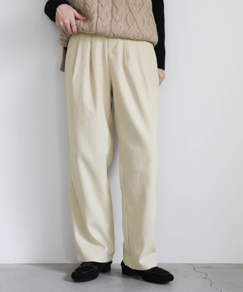 select MOCA(セレクトモカ)の「ピーチスキンタックパンツ(スラックス・レディース・ブラウン/アイボリー/ブラック・SMALL/MEDIUM)」の2枚目の写真