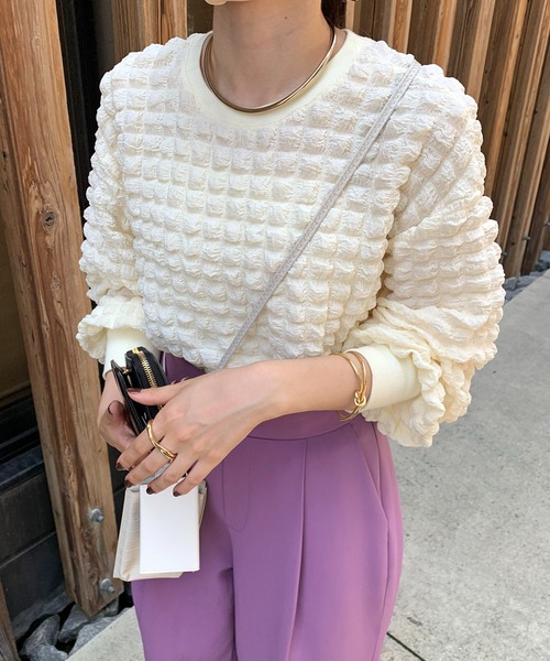 CAPRICIEUX LE'MAGE（カプリシューレマージュ）の「ぽこぽこプルオーバー（シャツ/ブラウス・レディース・ホワイト/ブラック/イエロー・FREE）」の2枚目の写真