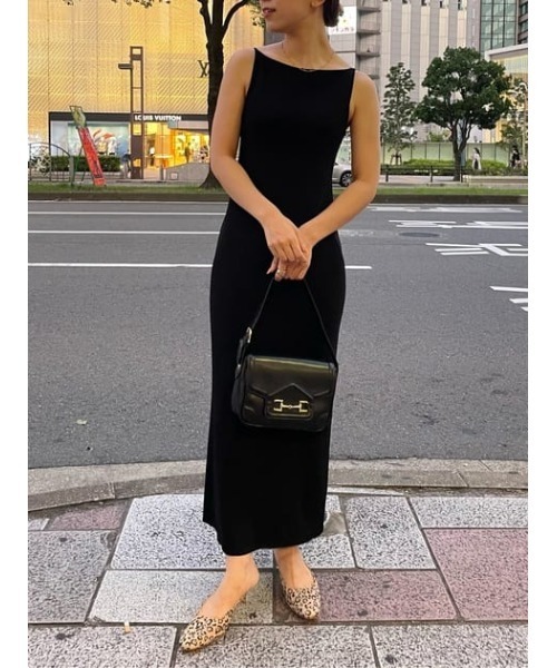 MOUSSY（マウジー）の「LOW HEEL MULE パンプス（パンプス・レディース・ベージュ系その他/ベージュ/ブラック・SMALL/LARGE/MEDIUM）」の7枚目の写真