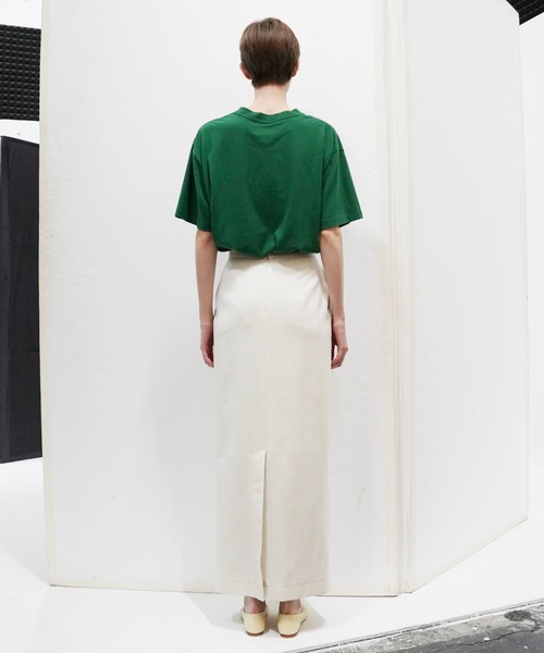 UNDECORATED(アンデコレイテッド)の「UNDECORATED アンデコレイテッド / 100/2 Cotton Double Cloth Slit Skirt スーピマコットン ダブルクロス スリットスカート(セットアップ) / UDS23411(スカート・レディース・ブラック/アイボリー・1/0)」の6枚目の写真