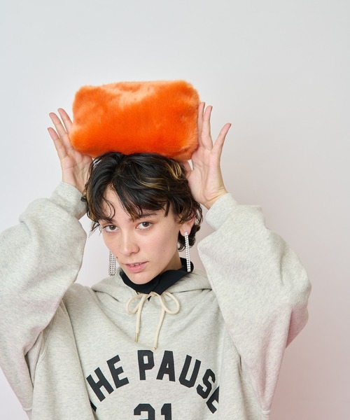 Whim Gazette(ウィムガゼット)の「【THE PAUSE】ロゴビッグパーカー(パーカー・レディース・ネイビー/ライトグレー・FREE)」の17枚目の写真