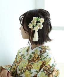 utatane（ウタタネ）の「髪飾り 梅＆実タッセル 日本製（和装小物）」