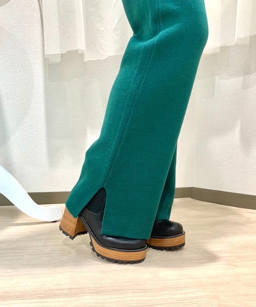 CECIL McBEE(セシルマクビー)の「ミラノリブサイドスリットニットフレアパンツ(その他パンツ・レディース・ブラック/グレイッシュベージュ/ピンク/グリーン/アイボリー・MEDIUM)」の11枚目の写真
